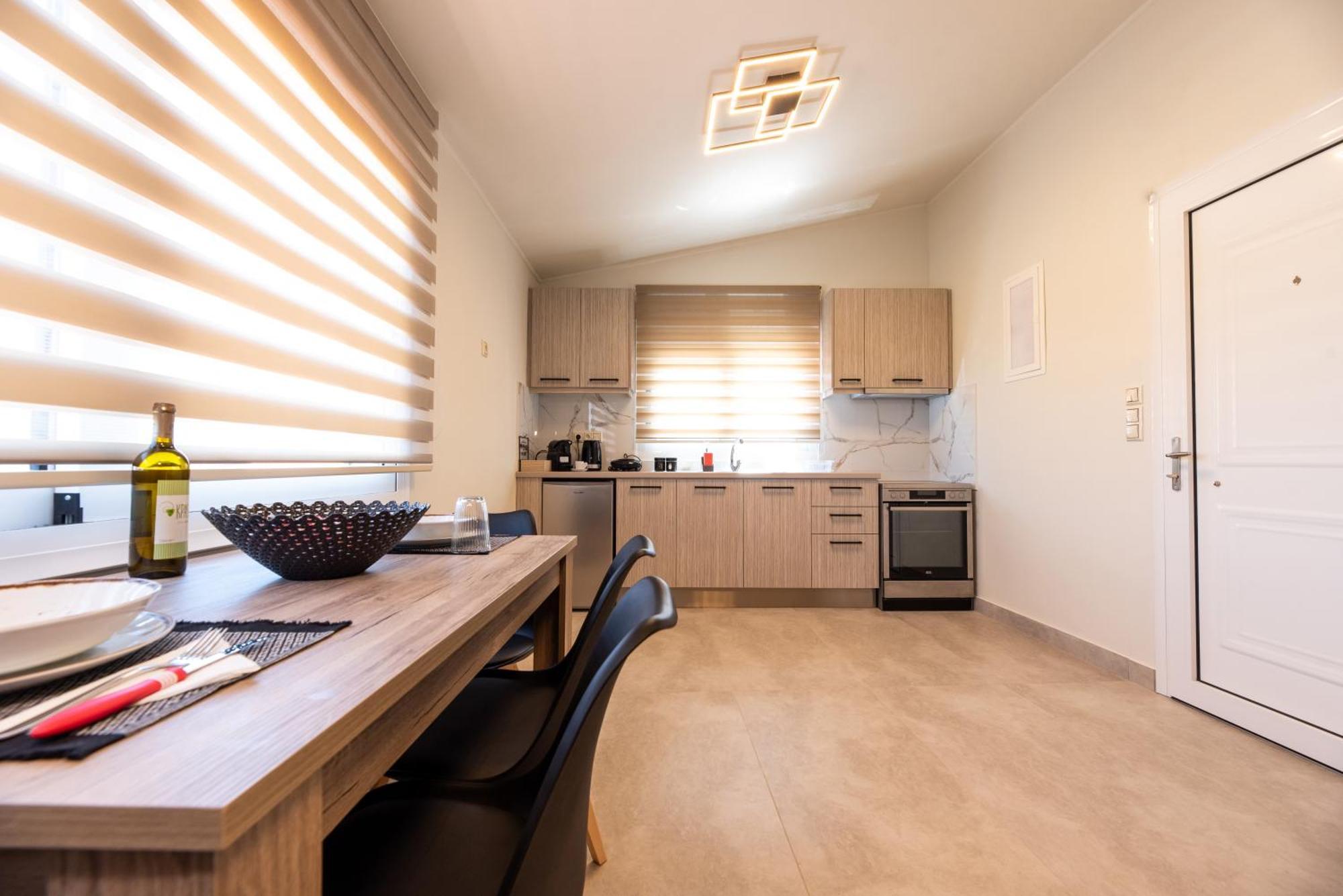 Demi'S Apartments Near Athen'S Airport Артемида Екстериор снимка